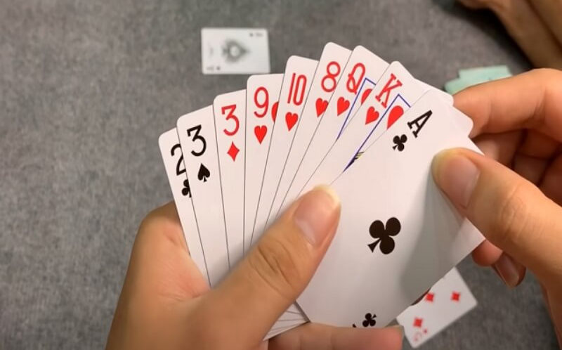 Dùng quy luật đối xứng và logic loại trừ